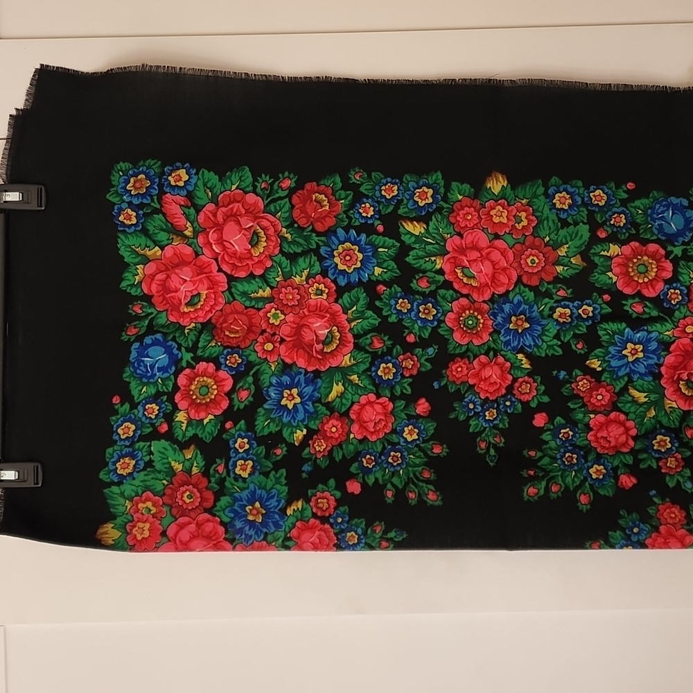 Auntentic Ukraine Wool Shawl